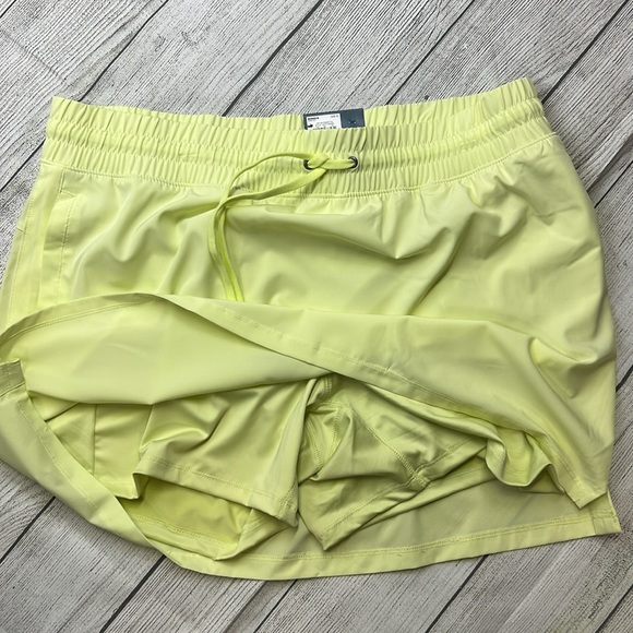 NWT TEK GEAR SKORT - Picture 6 of 8